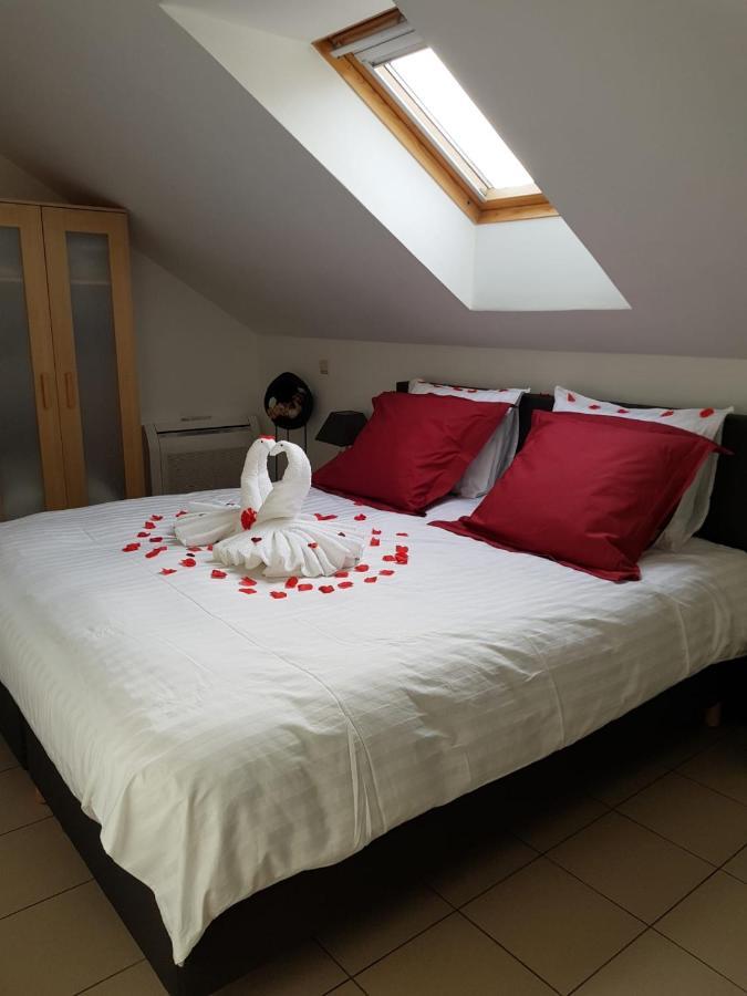 De Achtertuin Apartment Maasmechelen Luaran gambar