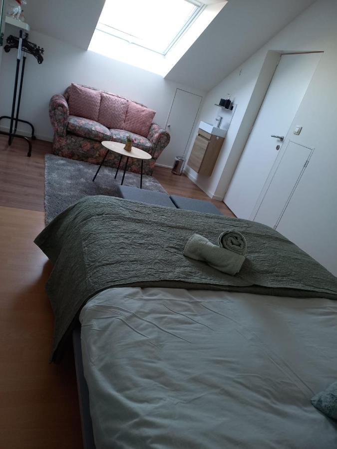 De Achtertuin Apartment Maasmechelen Luaran gambar